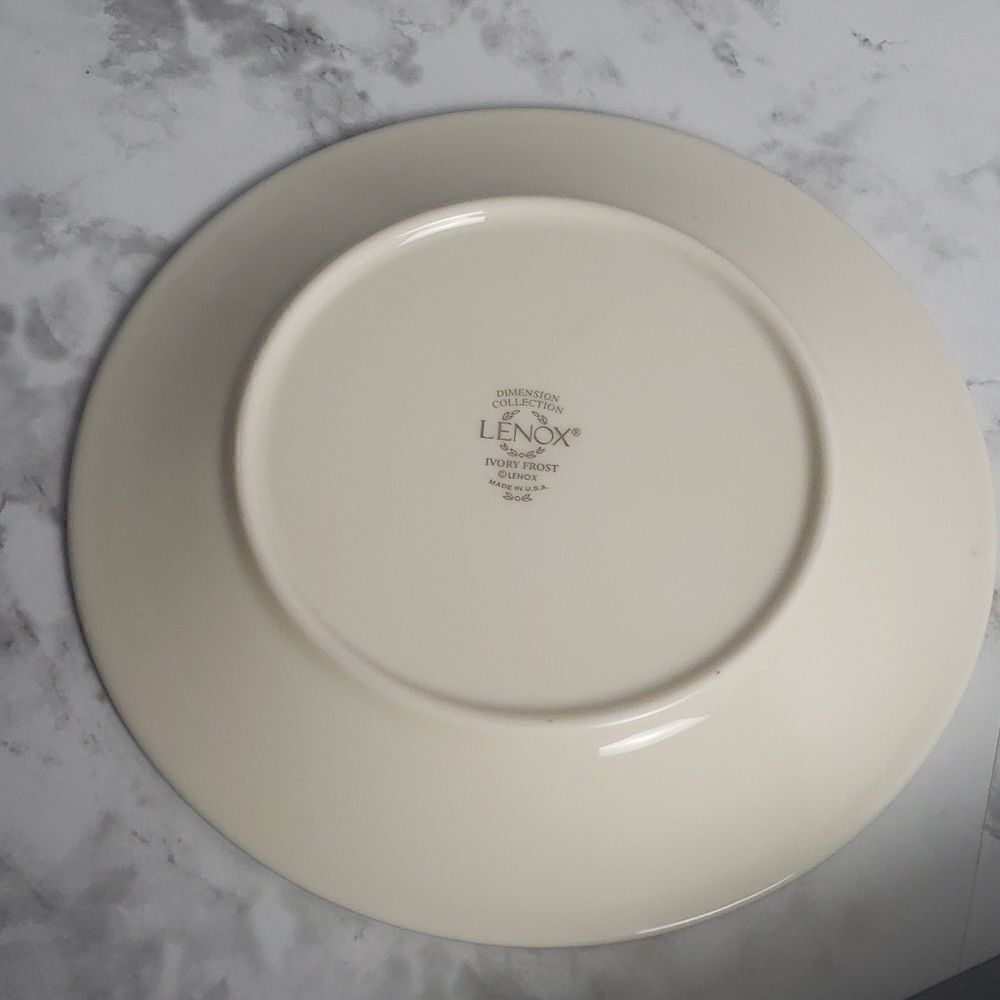 Lenox Small White and Silver Plate - Picture 3 of 4